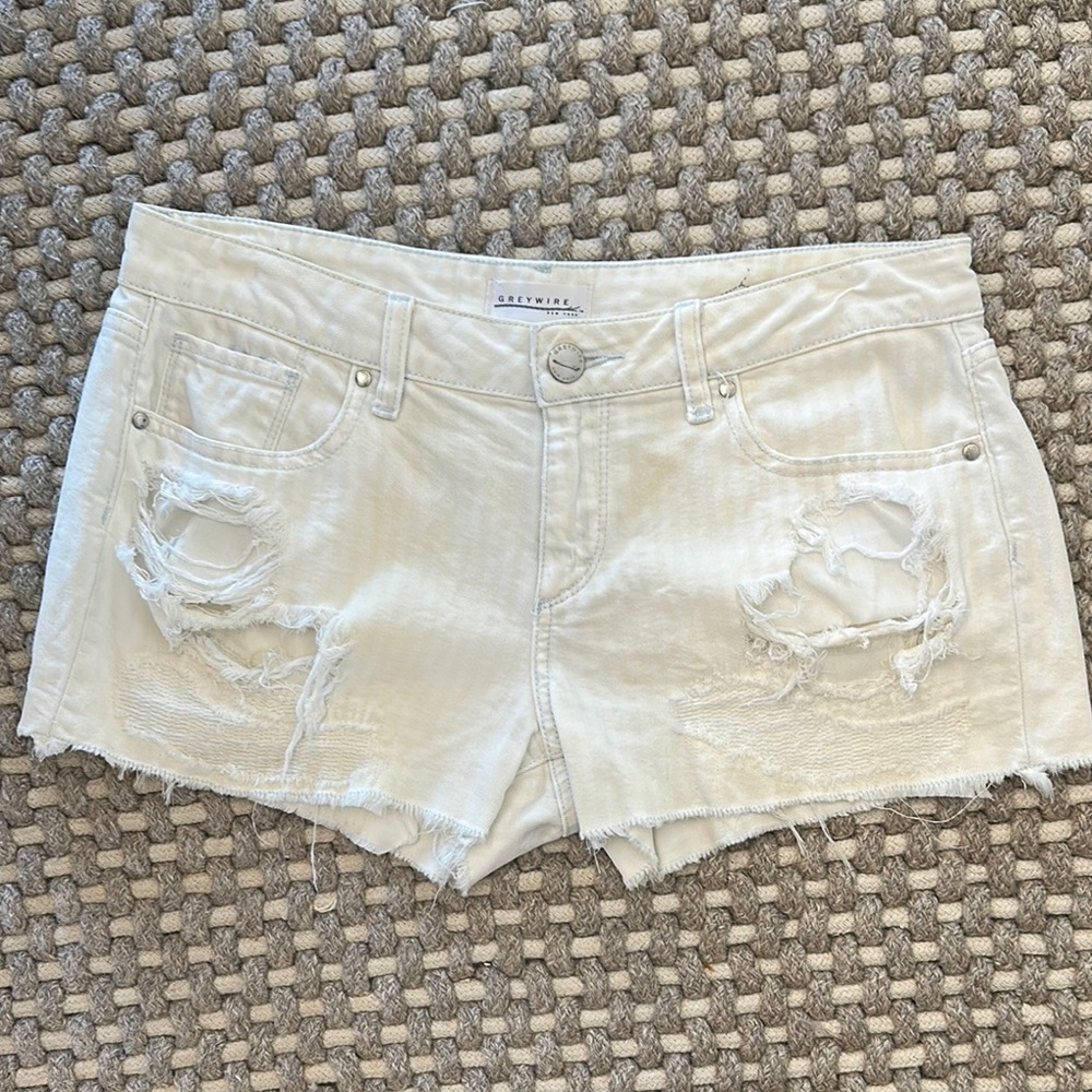 Greywire Denim Shorts Montauk Cut-Off in Bleachout